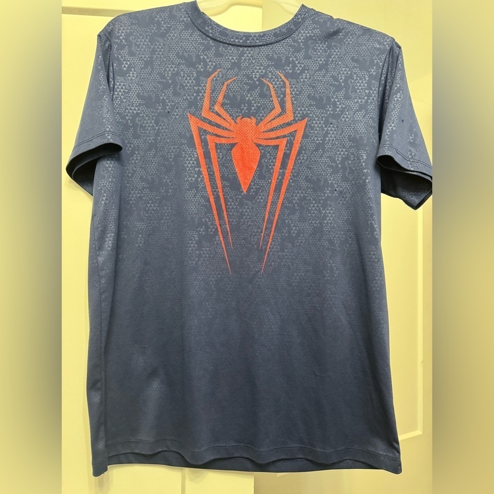 Marvel Spiderman Men's Blue T-Shirt - Size LG